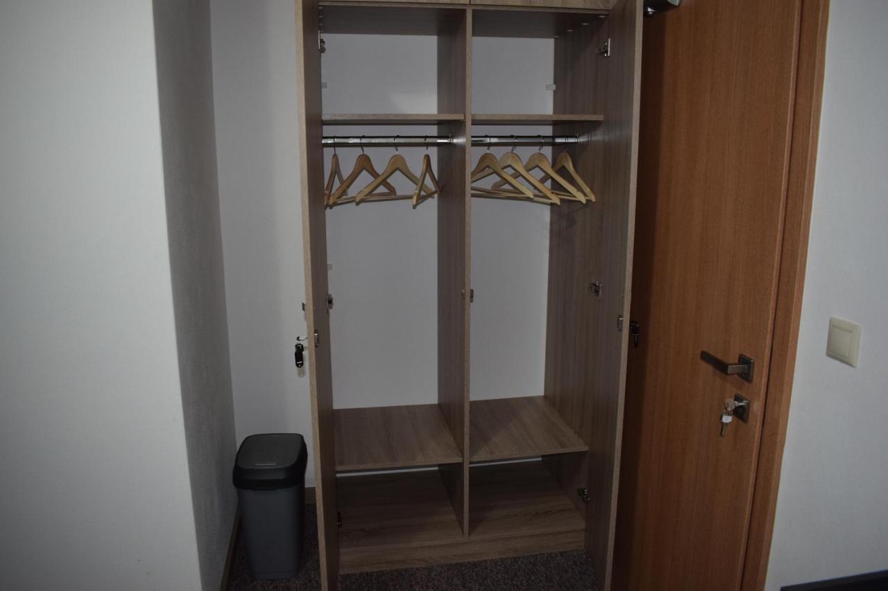 Ms-Ubytovanie Hotel Dolny Kubin Luaran gambar